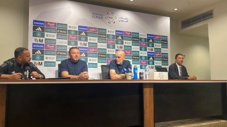 皮奧利：球隊并未因推遲開球而受影響，利雅得勝利配得上勝利